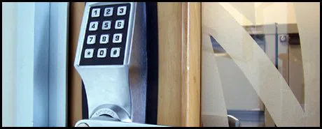 Bristol CT Locksmith Store Bristol, CT 860-269-5545 Bristol CT Locksmith Store Bristol, CT 860-269-5545 - com-02